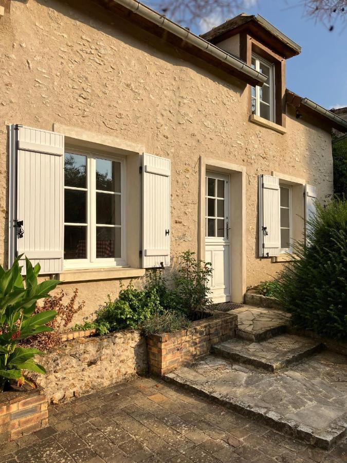 La Petite Maison De La Vallee Bazainville Екстериор снимка