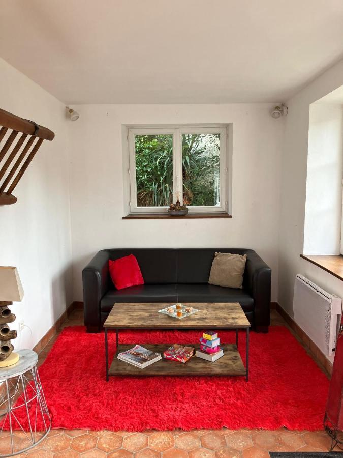 La Petite Maison De La Vallee Bazainville Екстериор снимка